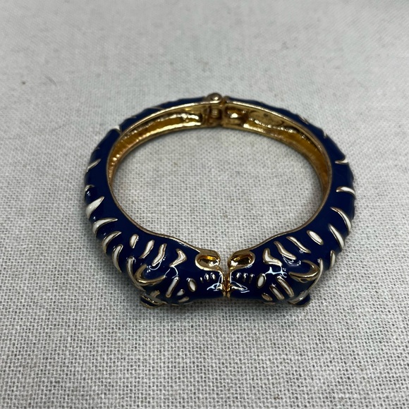 Stella & Dot tiger bangle - Picture 3 of 3